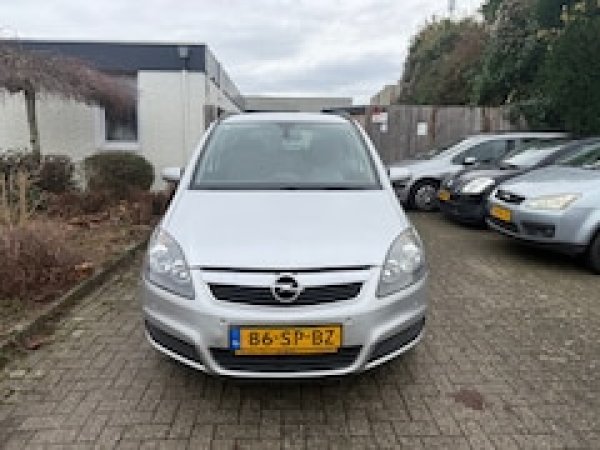 Foto van Opel Zafira