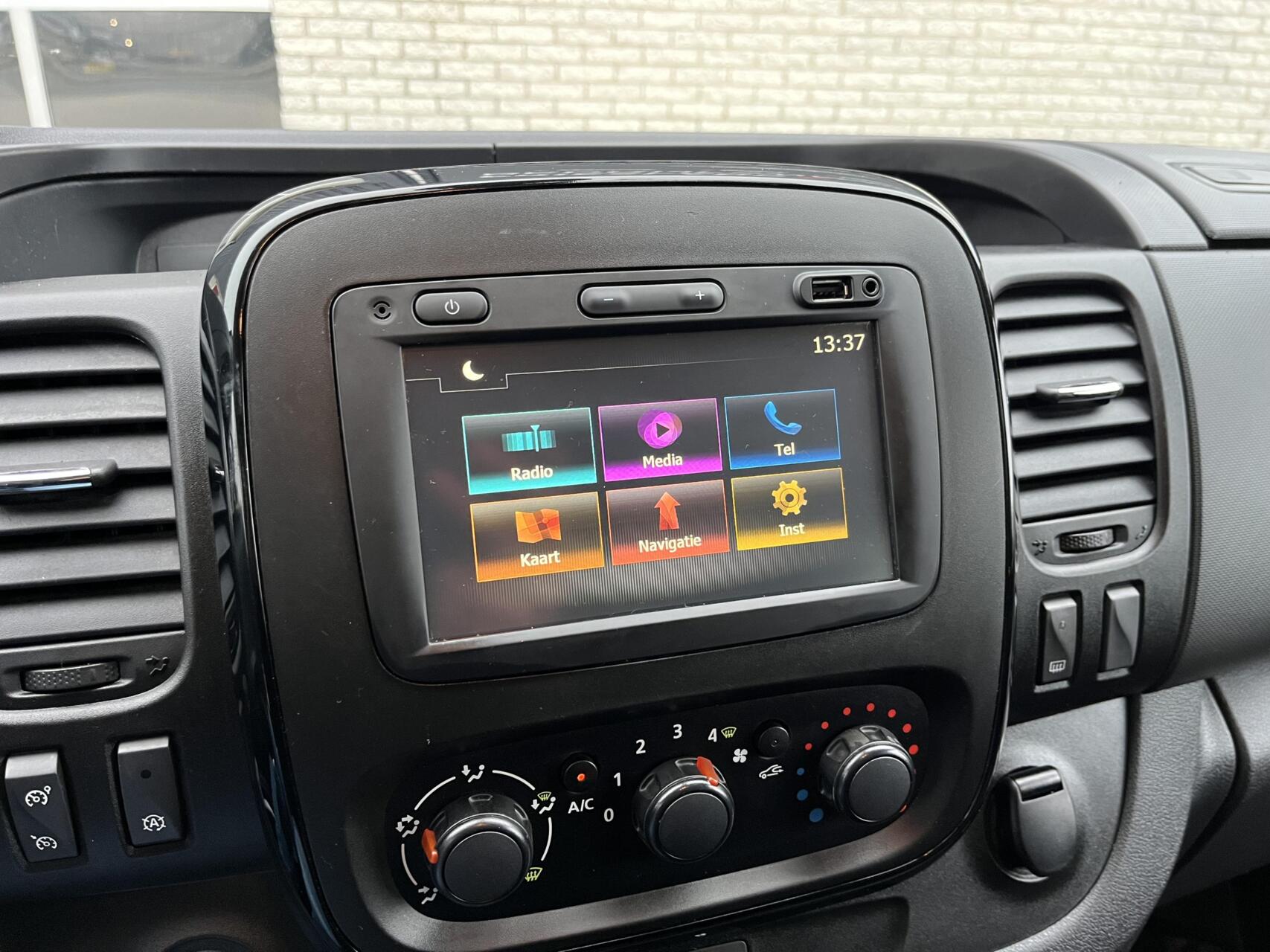 Foto van Opel Vivaro