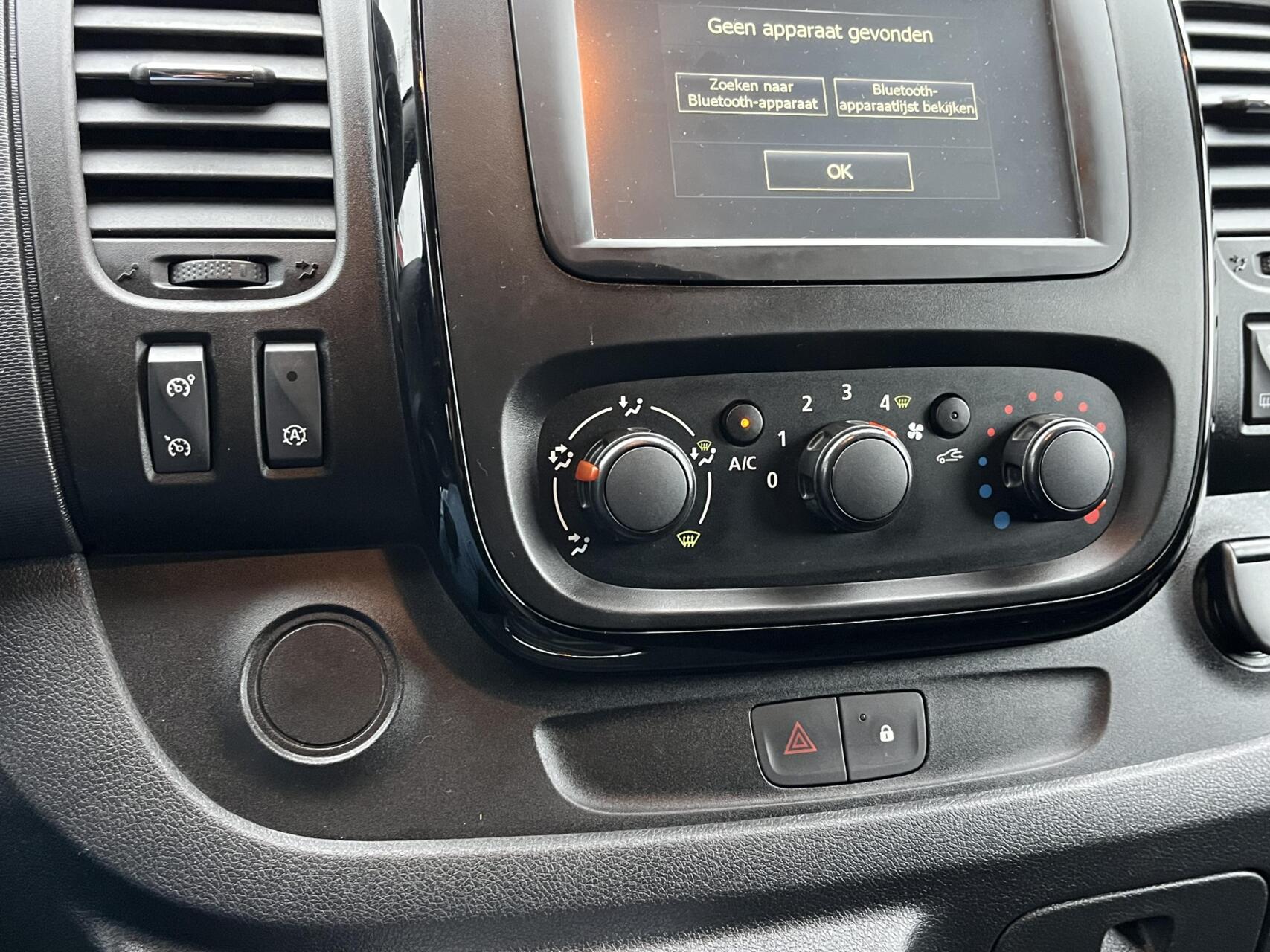 Foto van Opel Vivaro