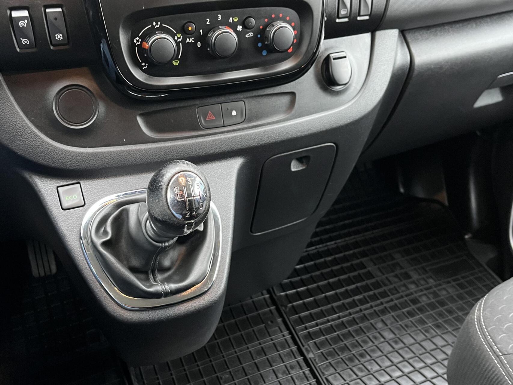 Foto van Opel Vivaro
