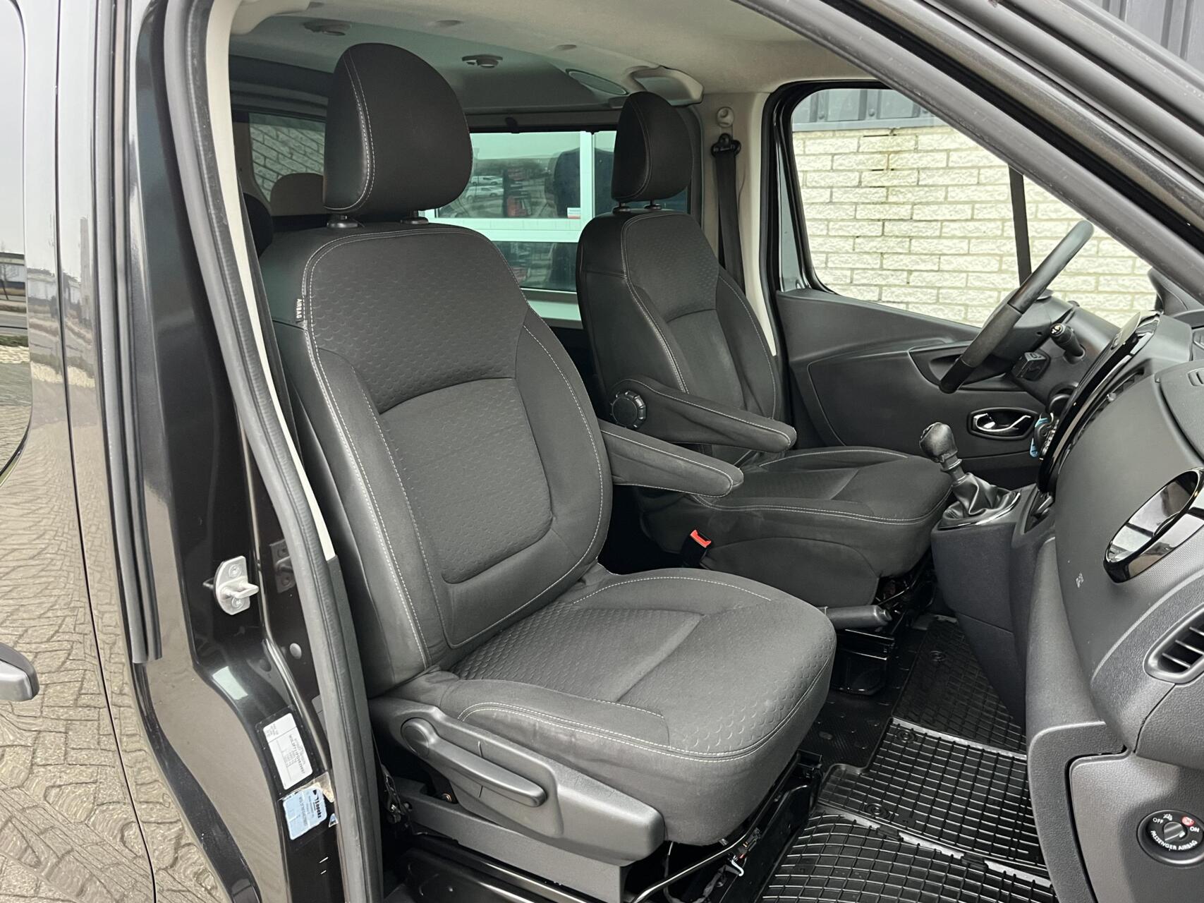 Foto van Opel Vivaro