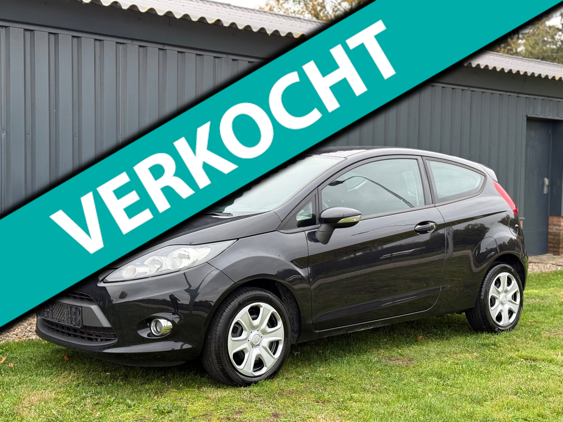 Ford Fiesta 1.25 Champion / Airco / Bluetooth 2012 - voorkant