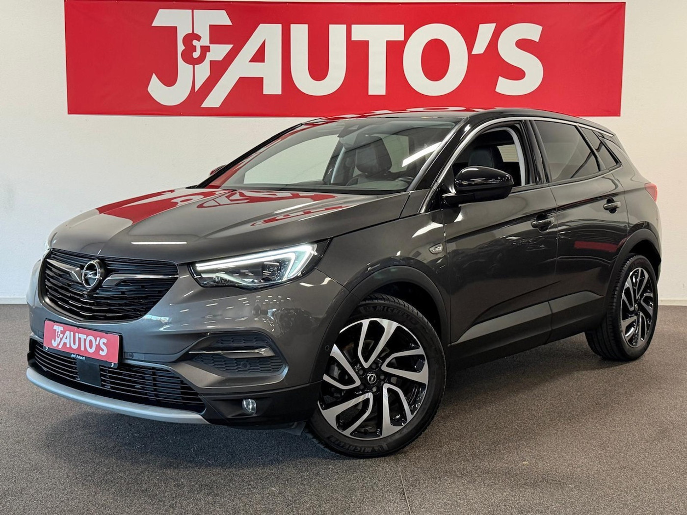 Foto van OPEL GRANDLAND X