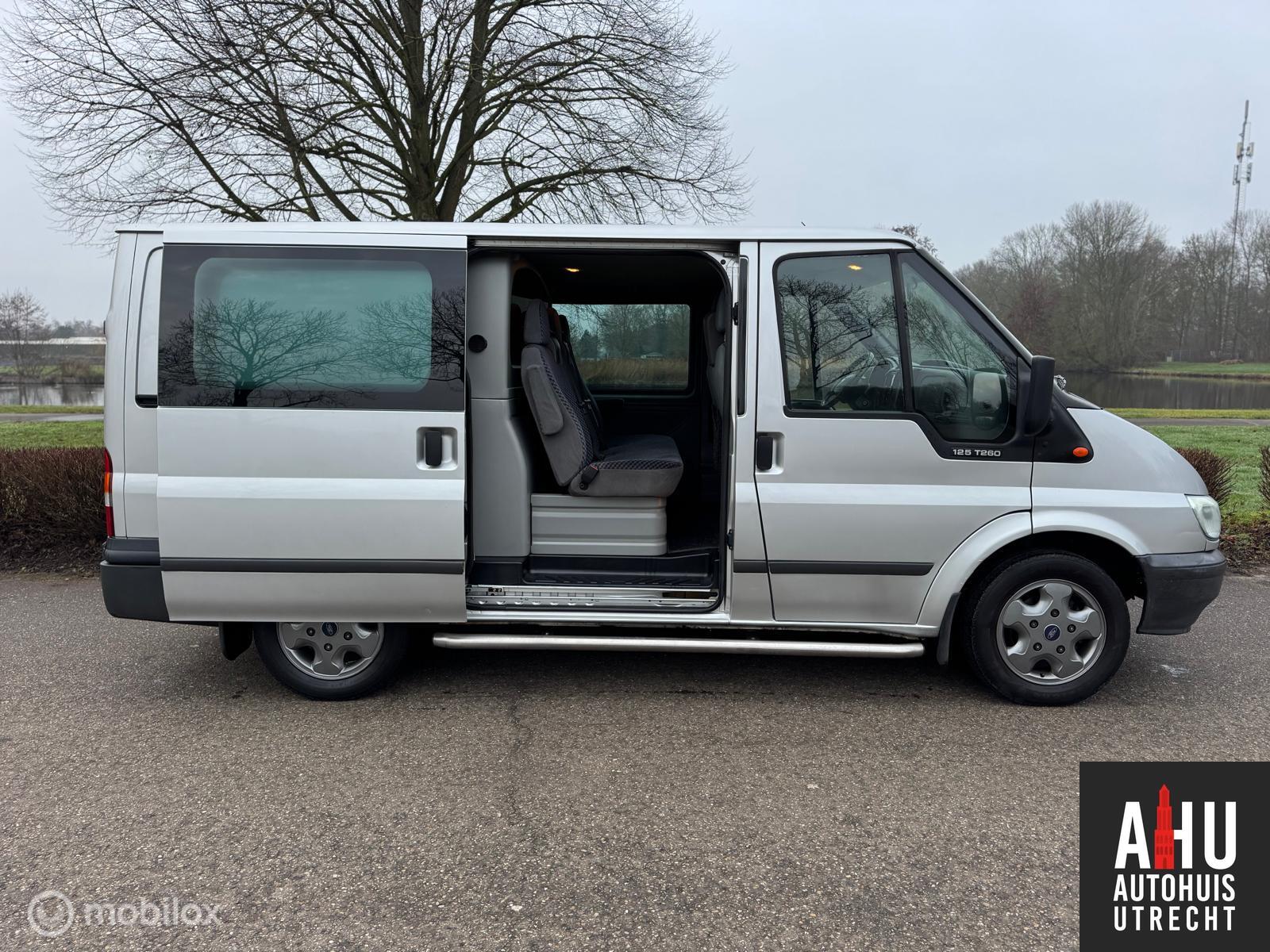 Foto van Ford Transit 260s FD DC 125 LR 4,23