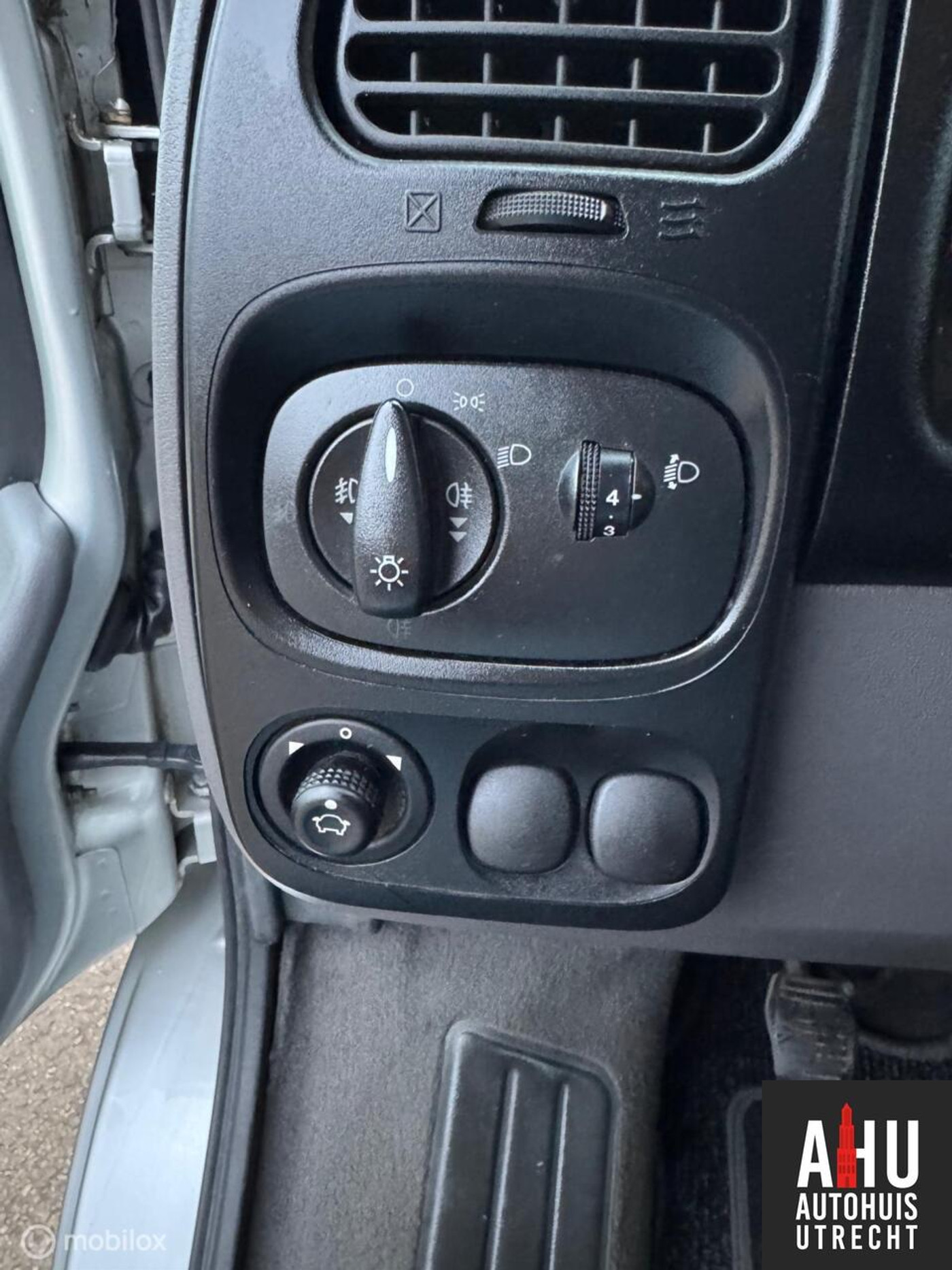 Foto van Ford Transit 260s FD DC 125 LR 4,23