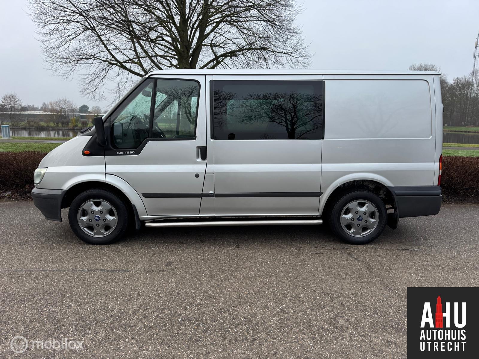 Foto van Ford Transit 260s FD DC 125 LR 4,23
