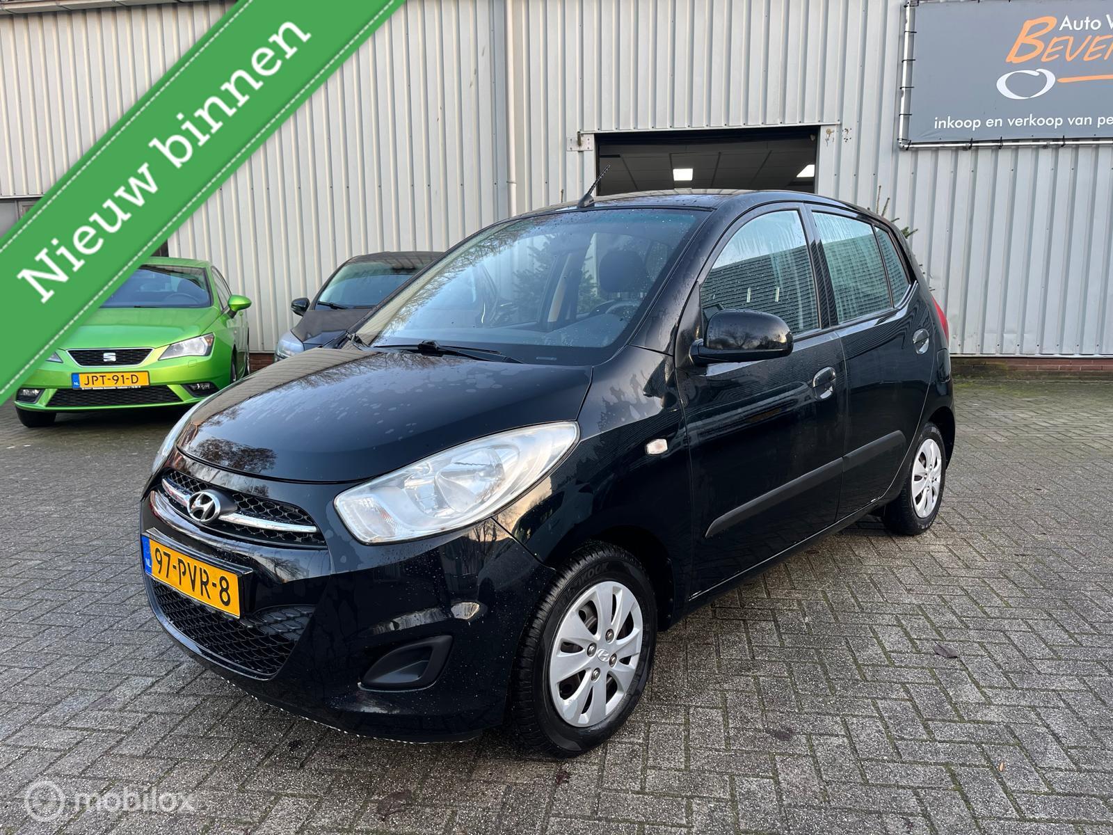 Hyundai I 10 1.1 i-Drive Cool 2011 - voorkant