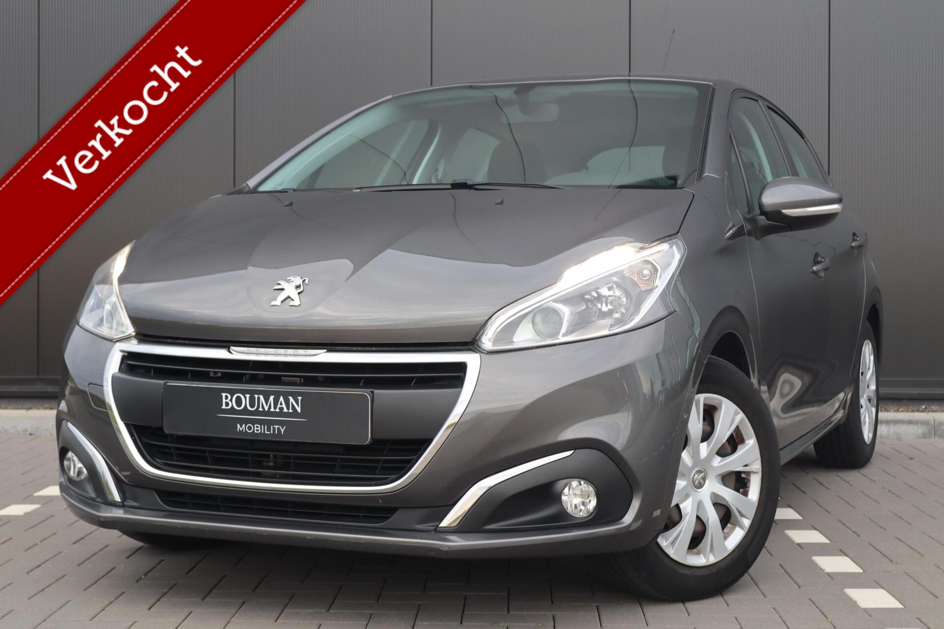 Peugeot 208 1.2, 5DRS, NAVI, CARPLAY, CRUISE, PDC, METALLIC 2018 - voorkant