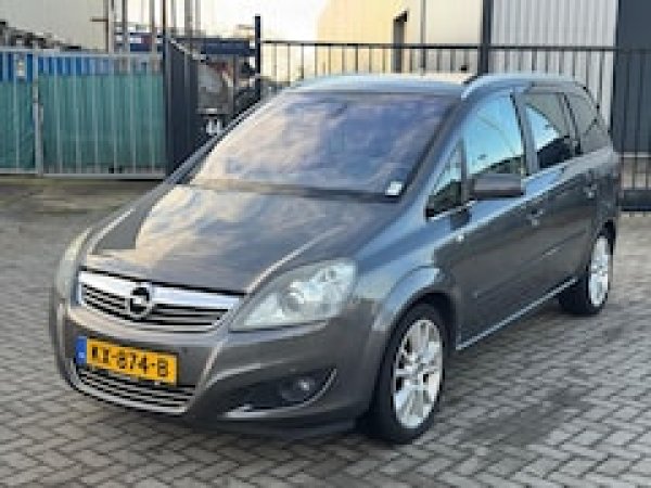 Foto van Opel Zafira