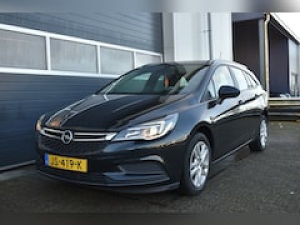 Opel Astra 1.0 Edition 2016 - voorkant