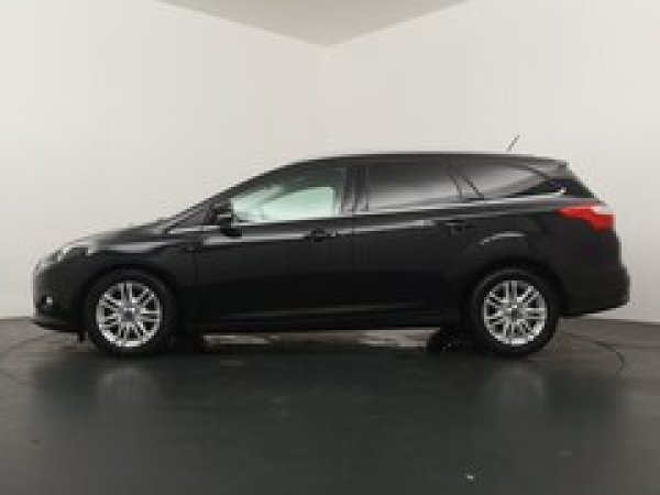 Ford Focus 1.6 EcoBoost Titanium 2013 - voorkant