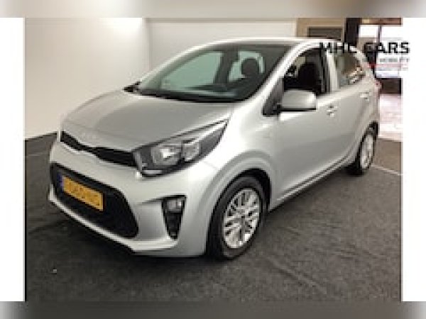Kia Picanto 1.0 DPI DynamicLine 2023 - voorkant