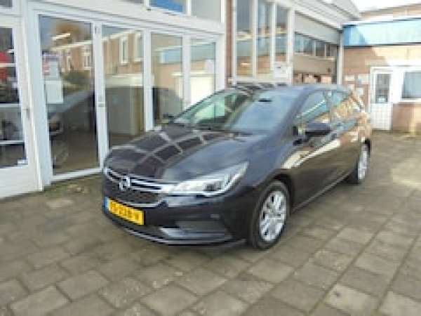 Opel Astra 1.0 Online Edition 2018 - voorkant