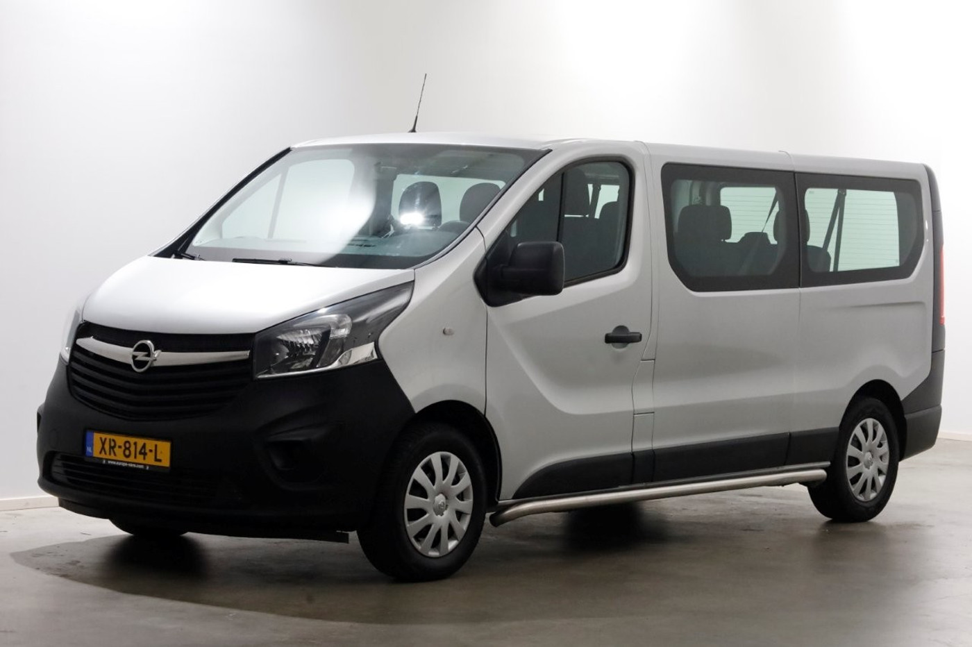 Foto van Opel Vivaro-b