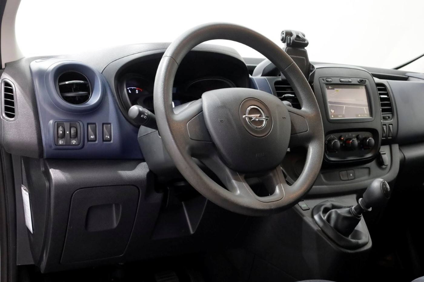 Foto van Opel Vivaro-b