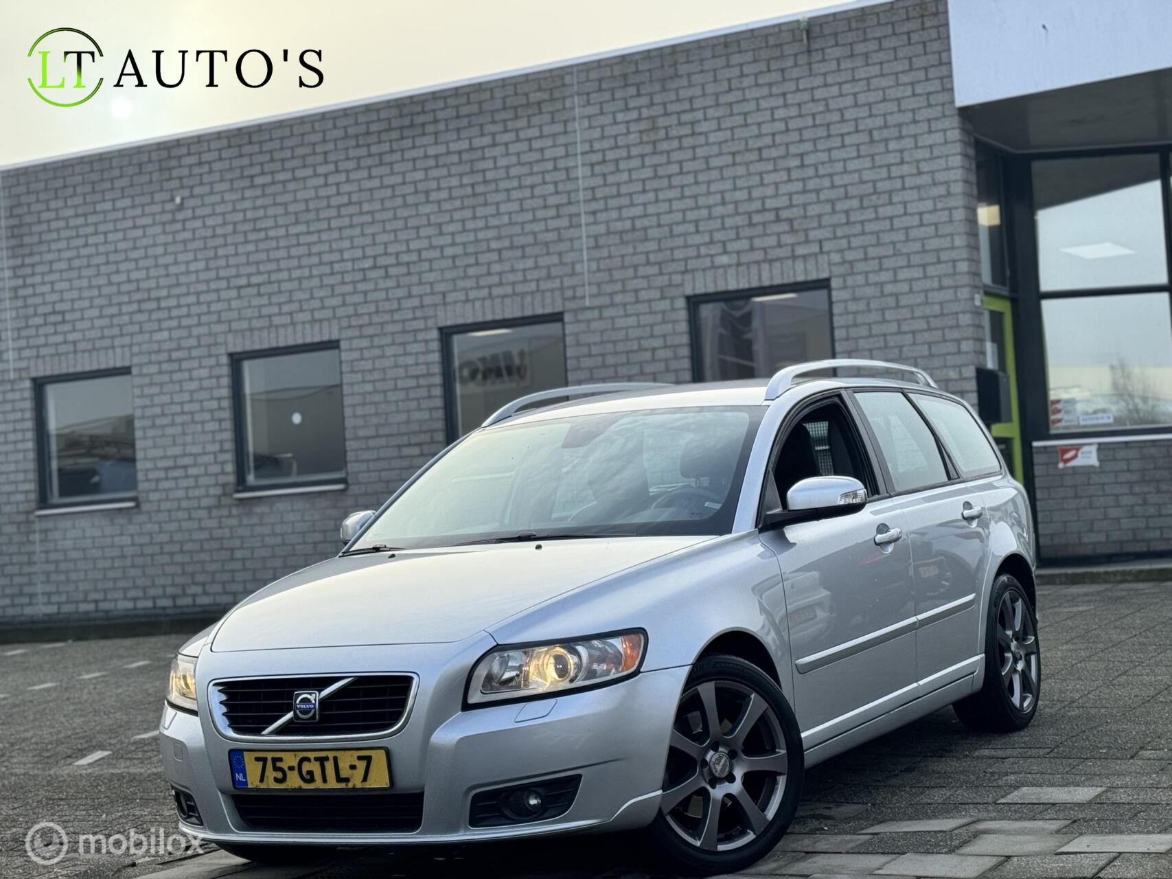 Volvo V50 2.0D Momentum|Leer Clima Cruise 2008 - voorkant