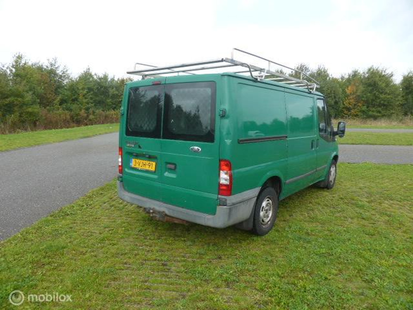 Foto van Ford Transit 260s Van 85dpf LR 4.23