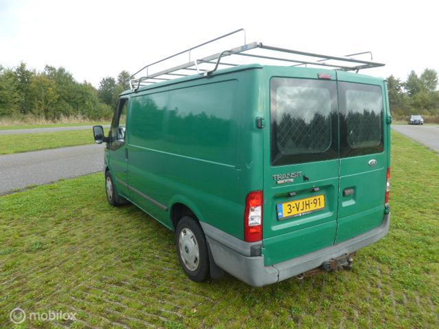 Foto van Ford Transit 260s Van 85dpf LR 4.23