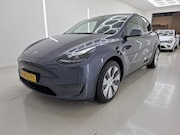 Tesla Model Y Long Range AWD 2021 - voorkant