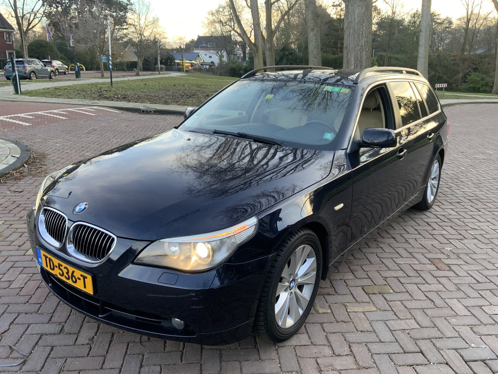 BMW 5-serie Touring 530i High Executive 2006 - voorkant