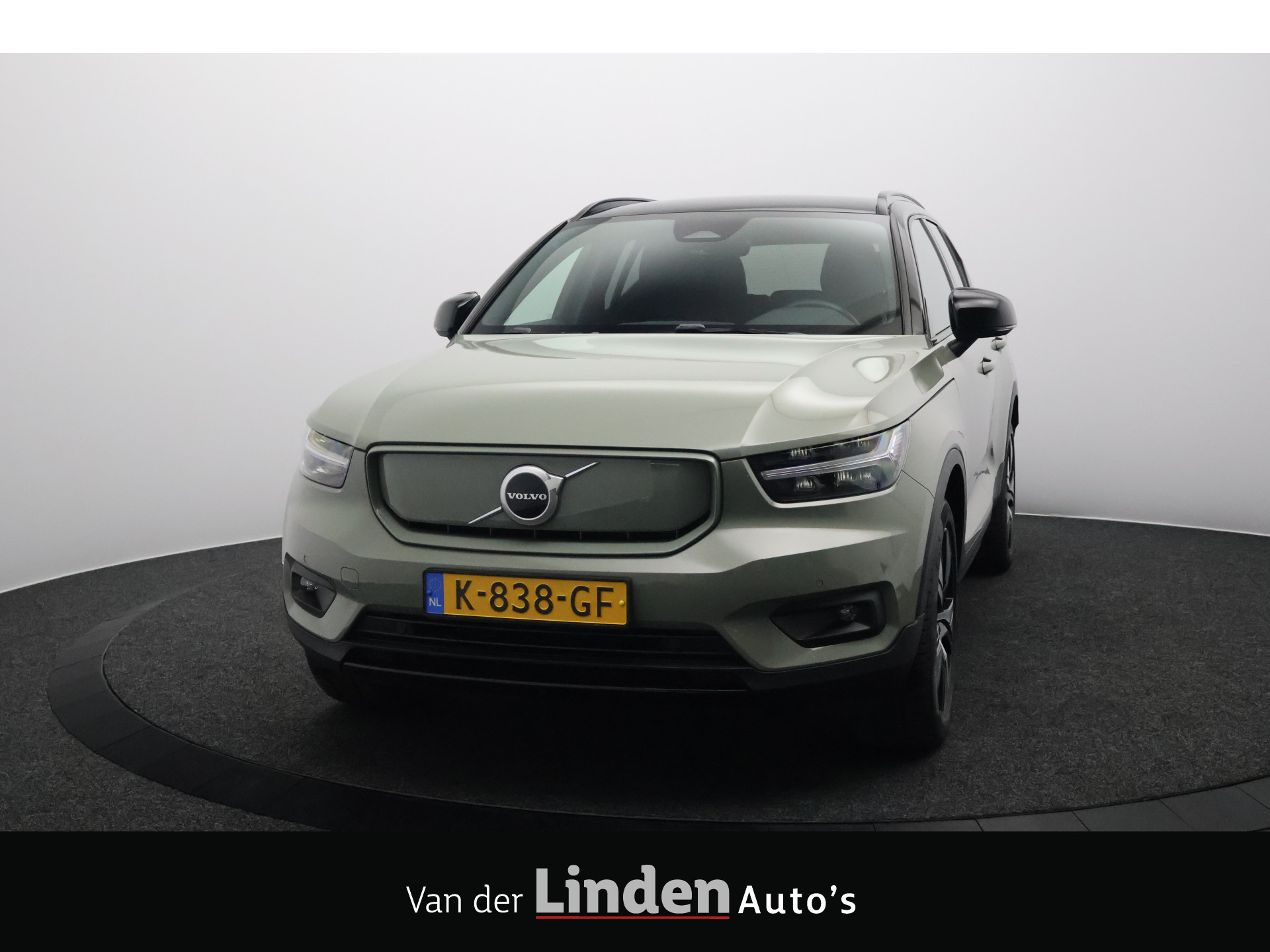 Volvo XC40 Recharge P8 408PK AWD R-Design SOH 93,8% | Warmtepomp | Wegklapbare Trekhaak | Harman/Kardon | Camera | Leer 2020 - voorkant