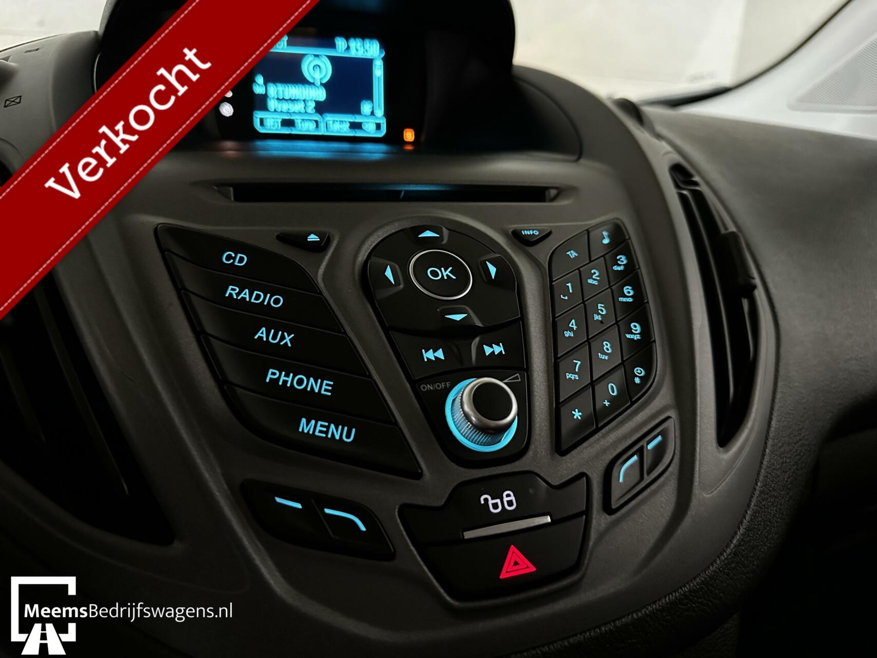 Foto van Ford Transit Courier Airco Cruise Stoelverw Bleut