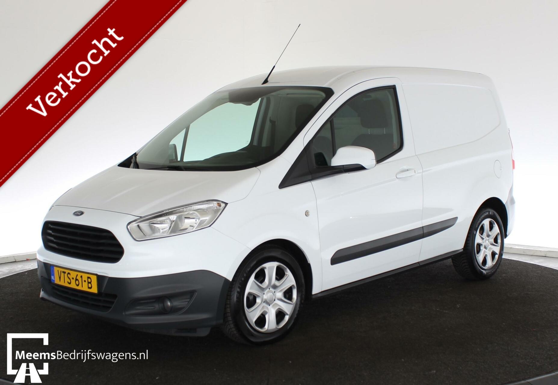 Foto van Ford Transit Courier Airco Cruise Stoelverw Bleut