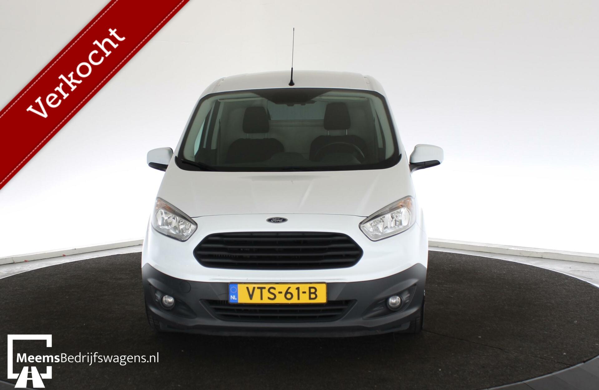 Foto van Ford Transit Courier Airco Cruise Stoelverw Bleut