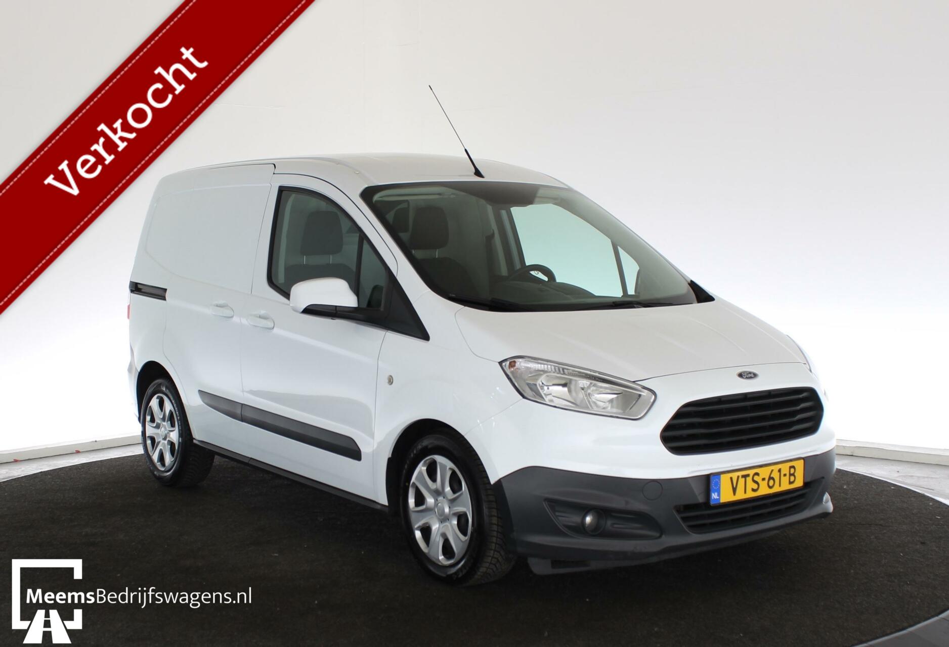 Foto van Ford Transit Courier Airco Cruise Stoelverw Bleut