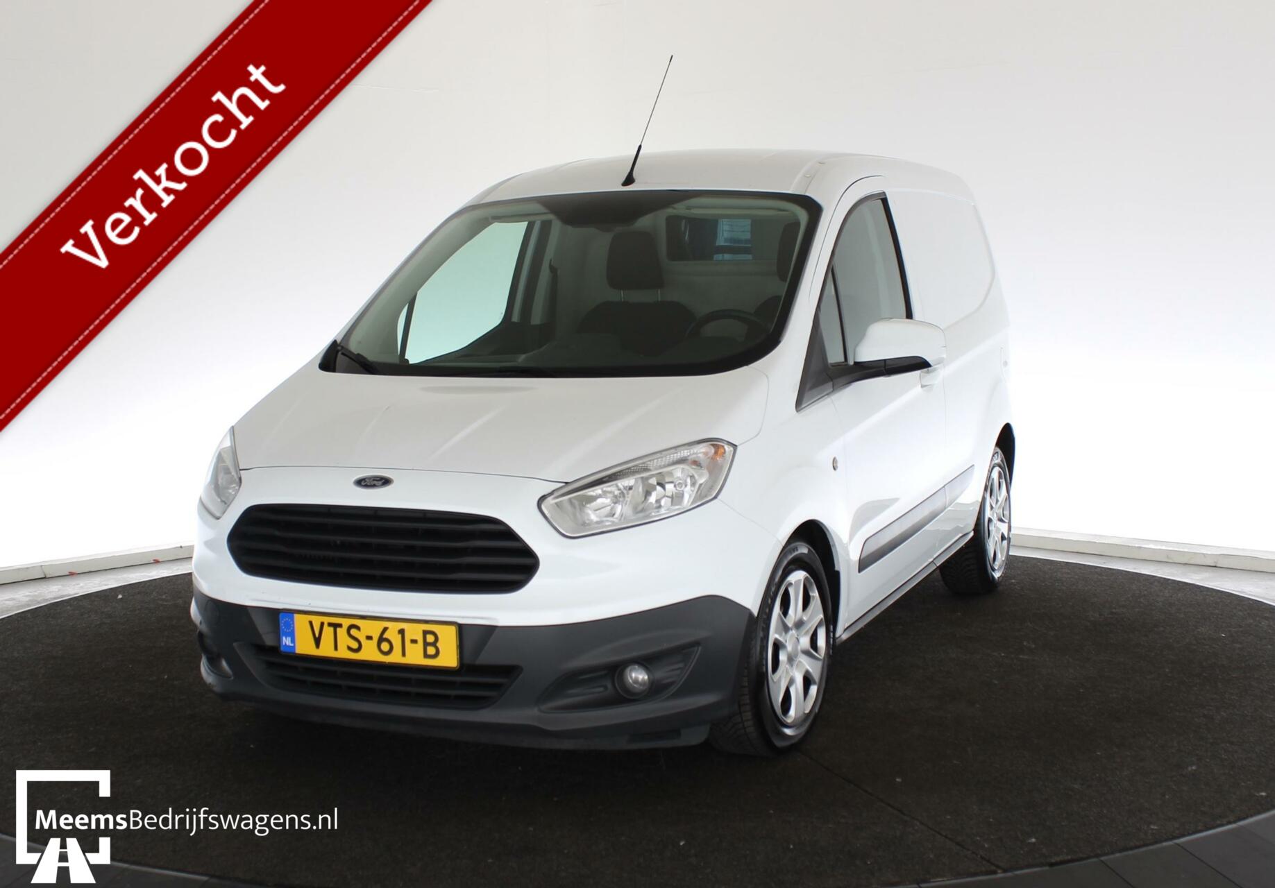 Foto van Ford Transit Courier Airco Cruise Stoelverw Bleut