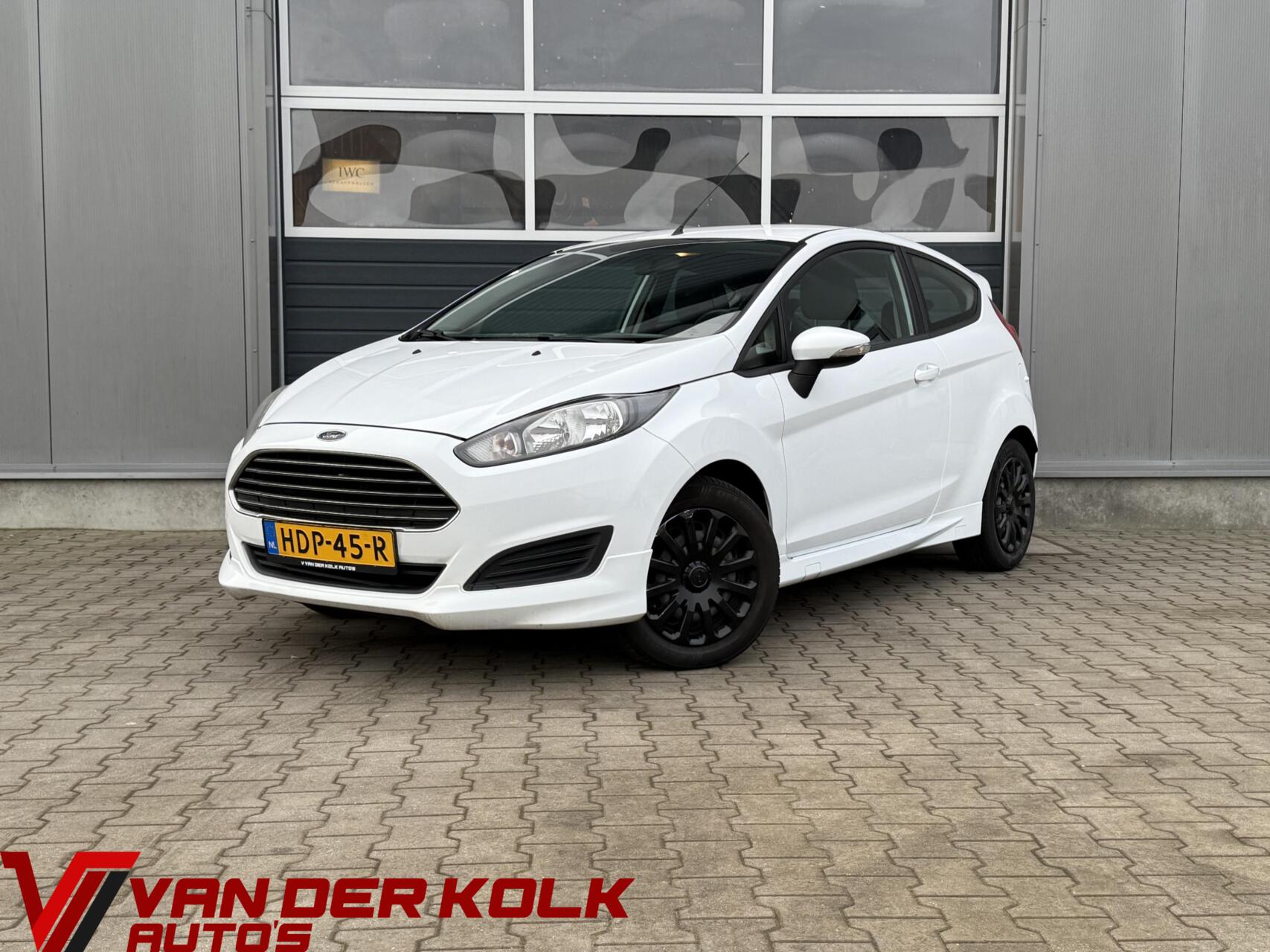 Ford Fiesta 1.0 ST-Line | Airco | Bluetooth | Spoiler | SideSkirts 2013 - voorkant