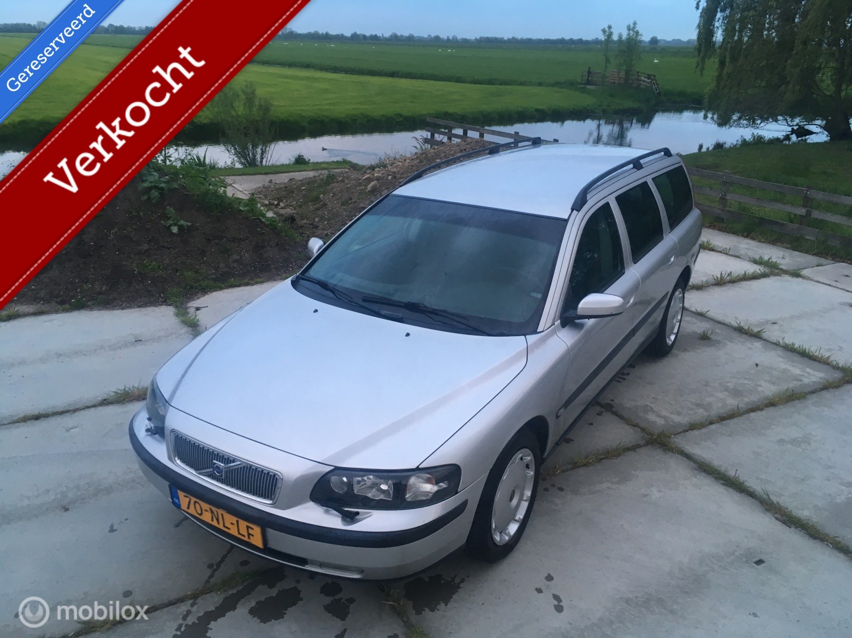 Volvo V70 2.5 T AWD 2003 - voorkant
