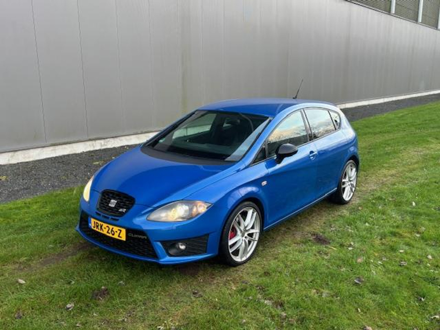Seat Leon 2.0 TFSI Cupra R|Navi|Airco|Apk|CupraR|265PK| 2011 - voorkant