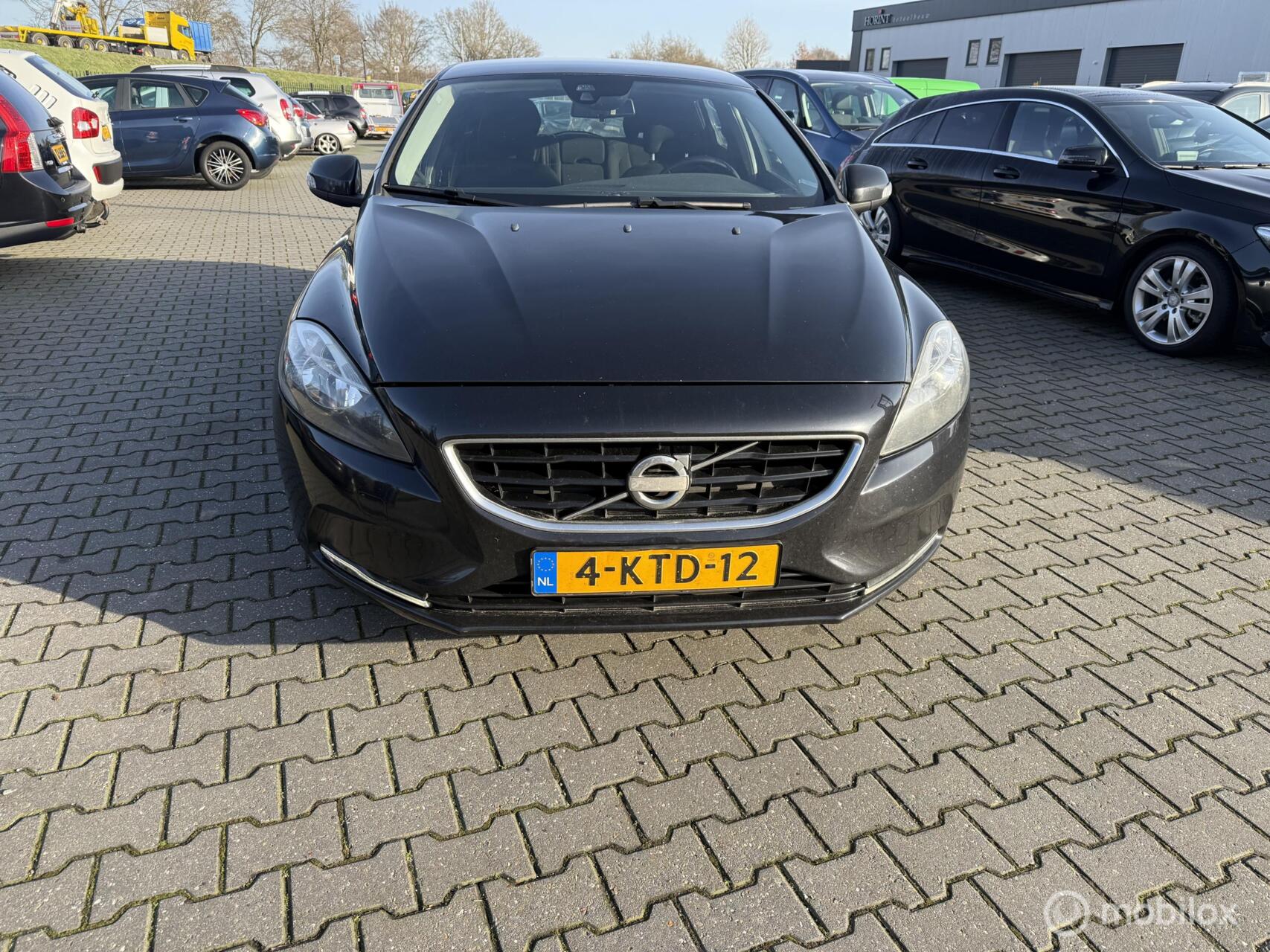 Foto van VOLVO V40