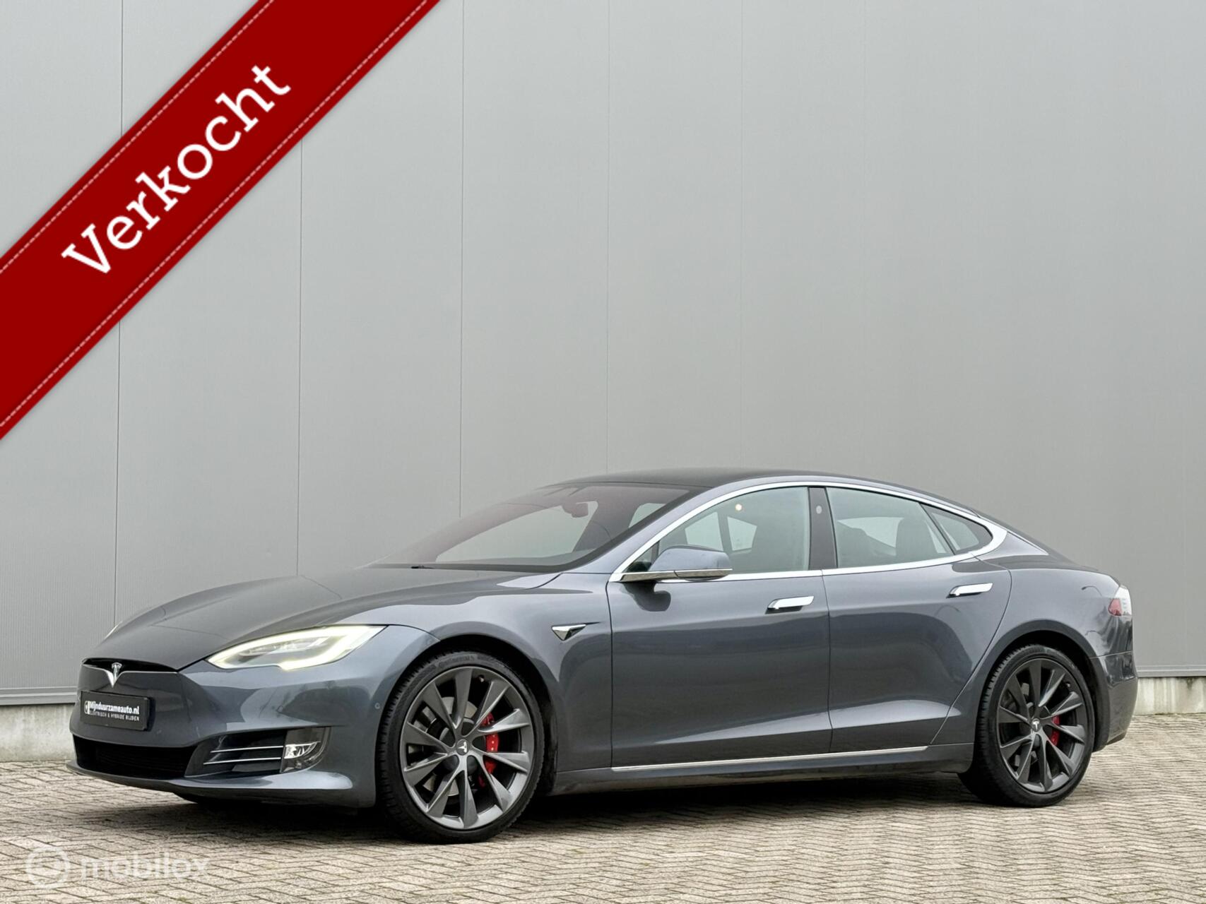 Foto van TESLA MODEL S