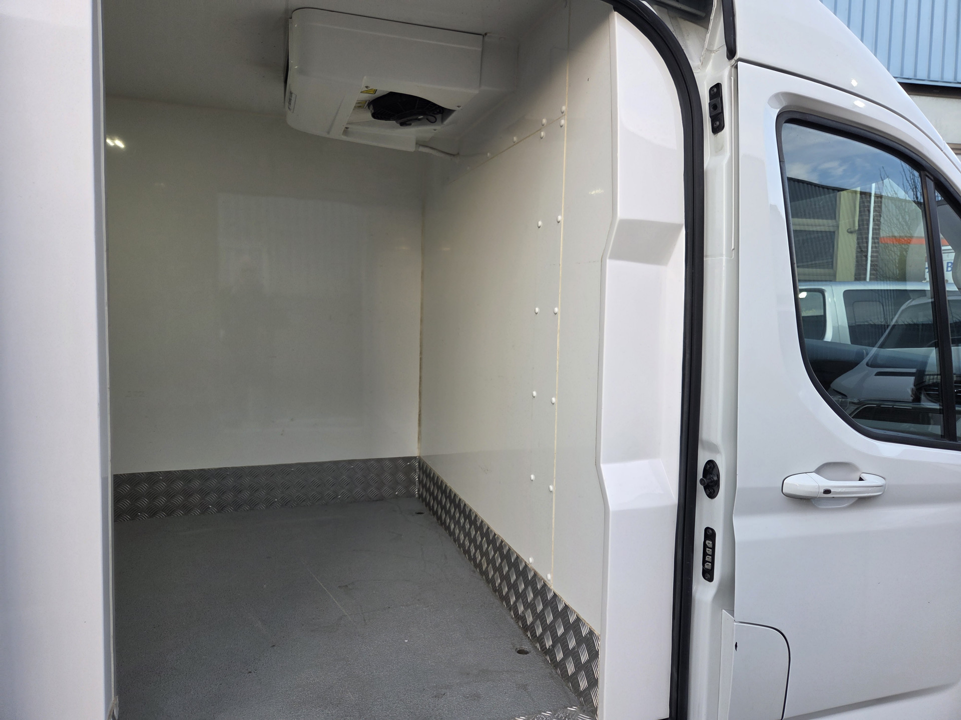 Foto van Maxus Edeliver 9