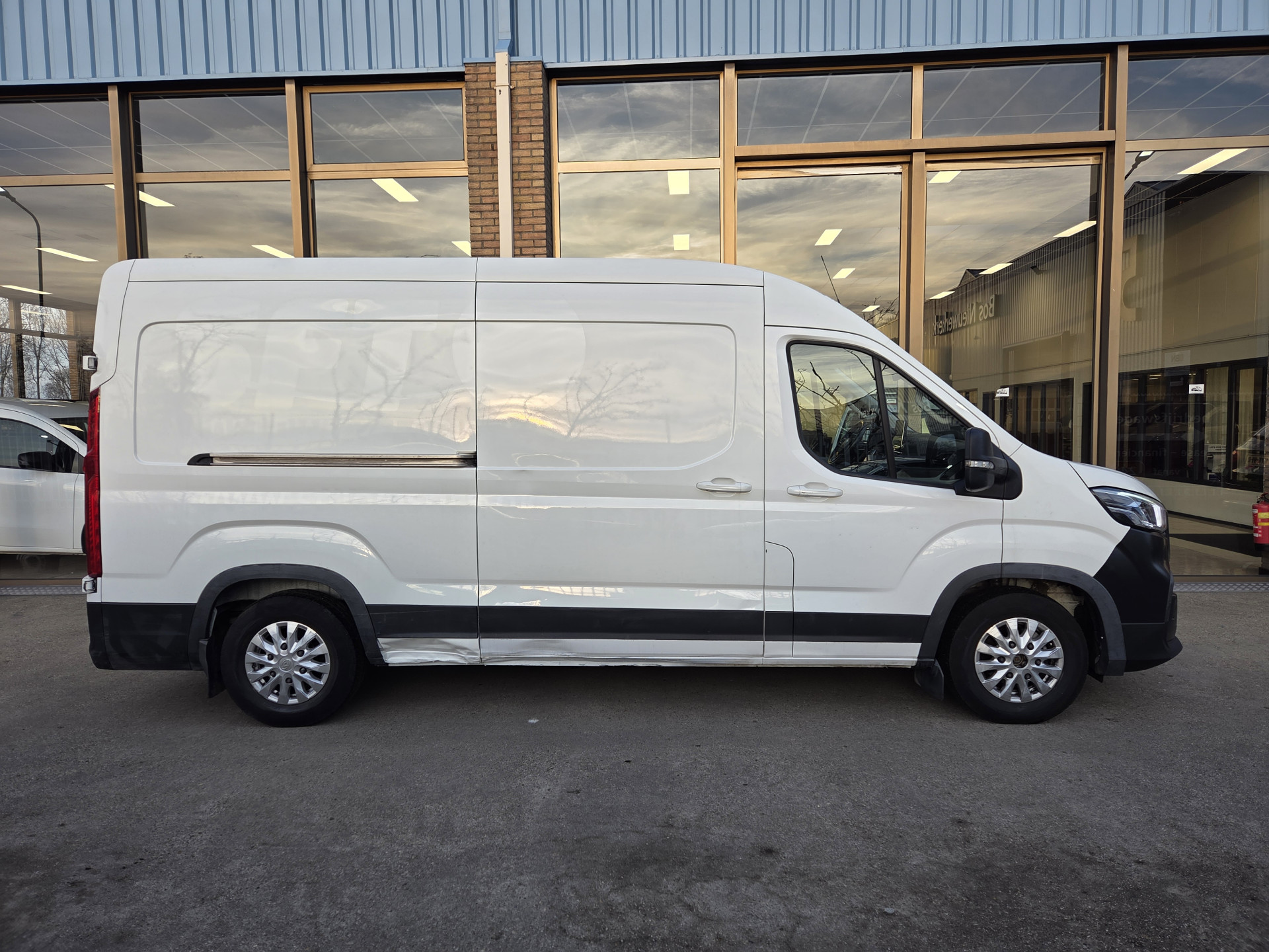 Foto van Maxus Edeliver 9