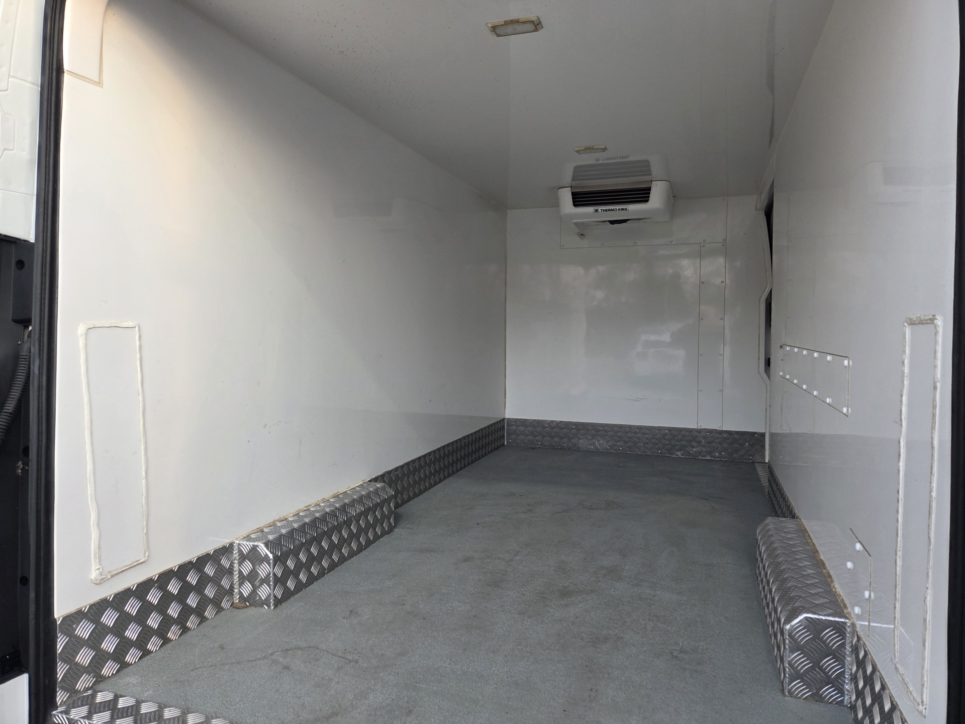 Foto van Maxus Edeliver 9