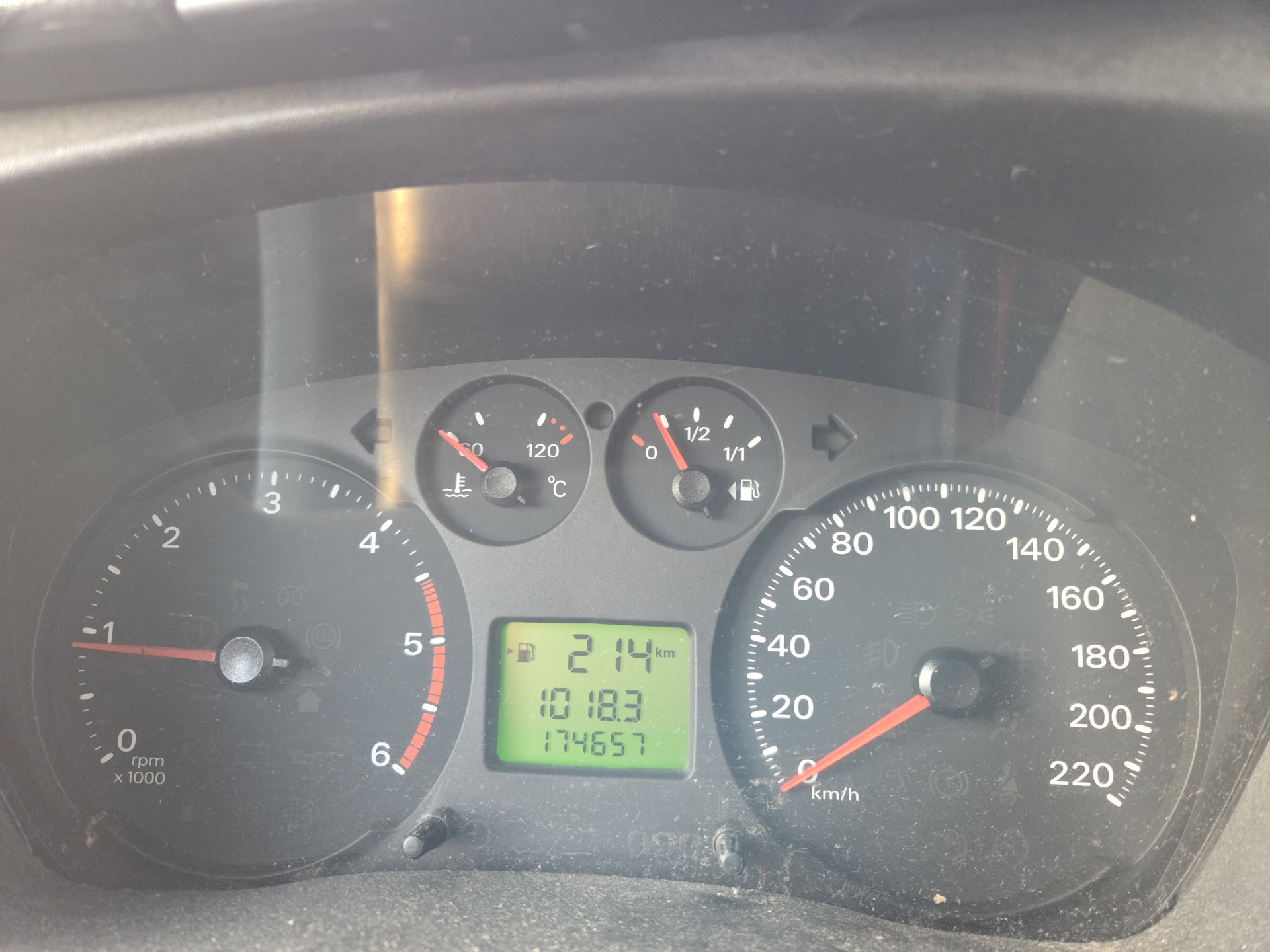 Foto van Ford Transit 300s FD Van LR 115dpf 4.36
