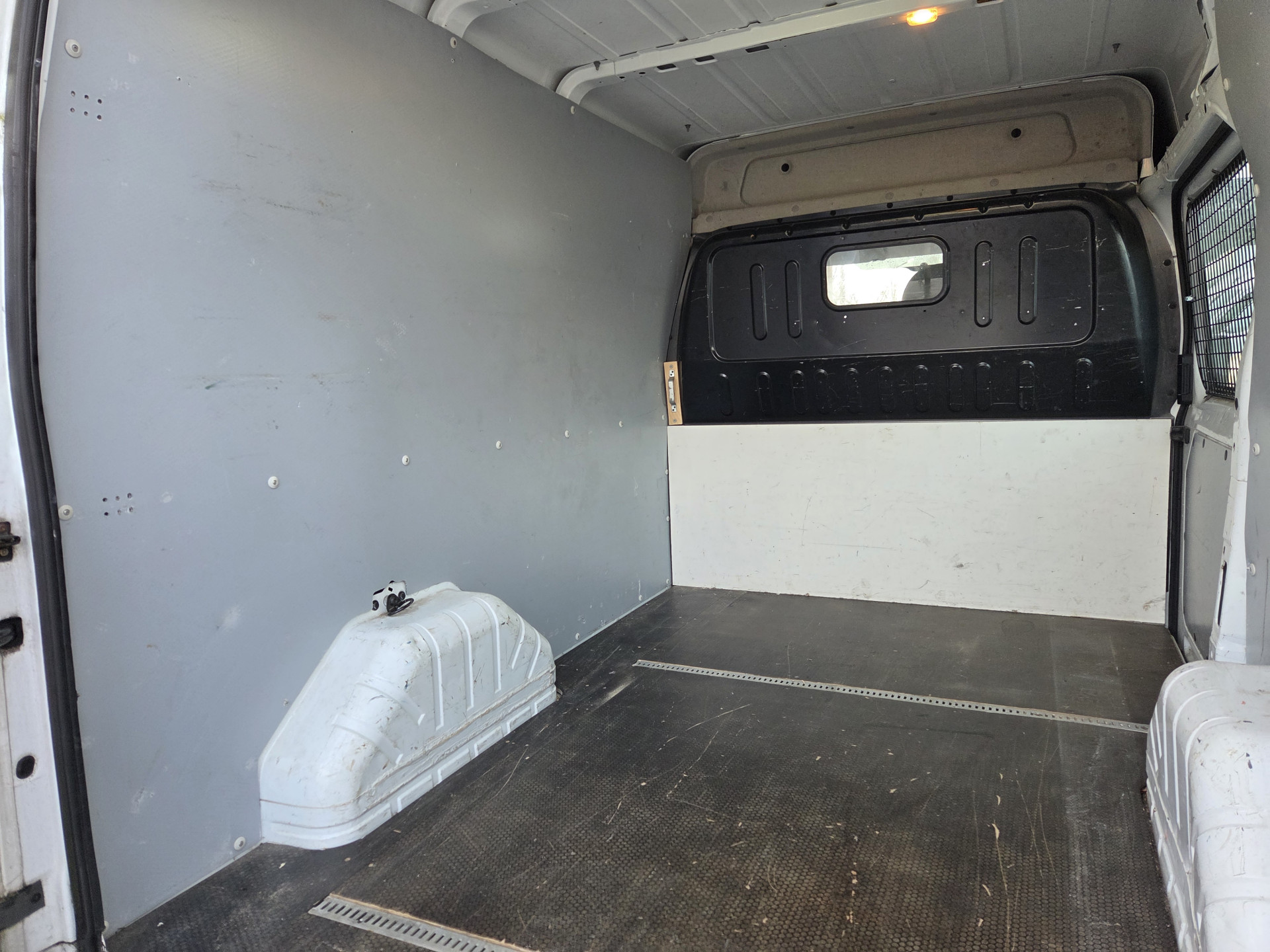 Foto van Ford Transit 300s FD Van LR 115dpf 4.36