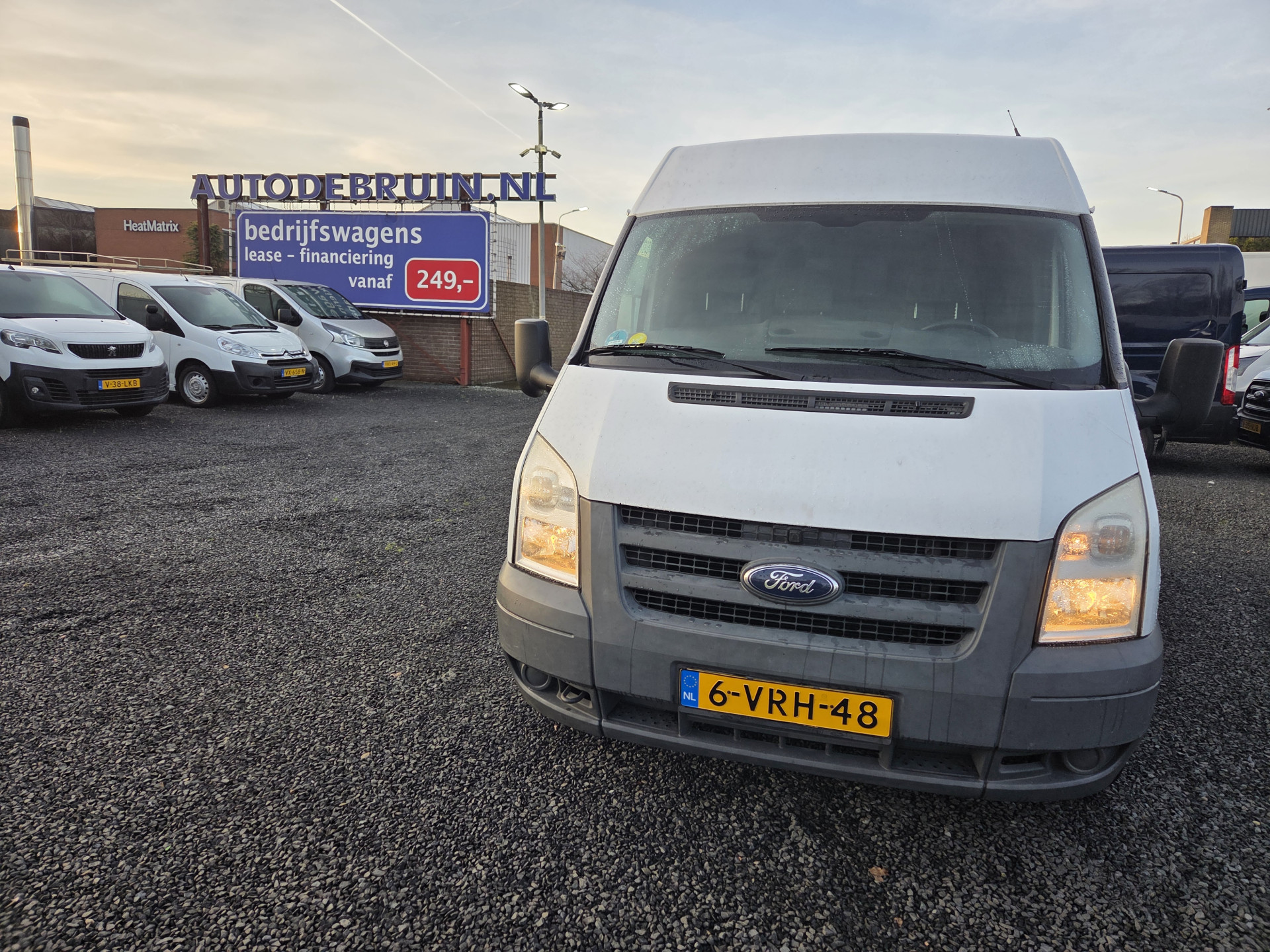 Foto van Ford Transit 300s FD Van LR 115dpf 4.36