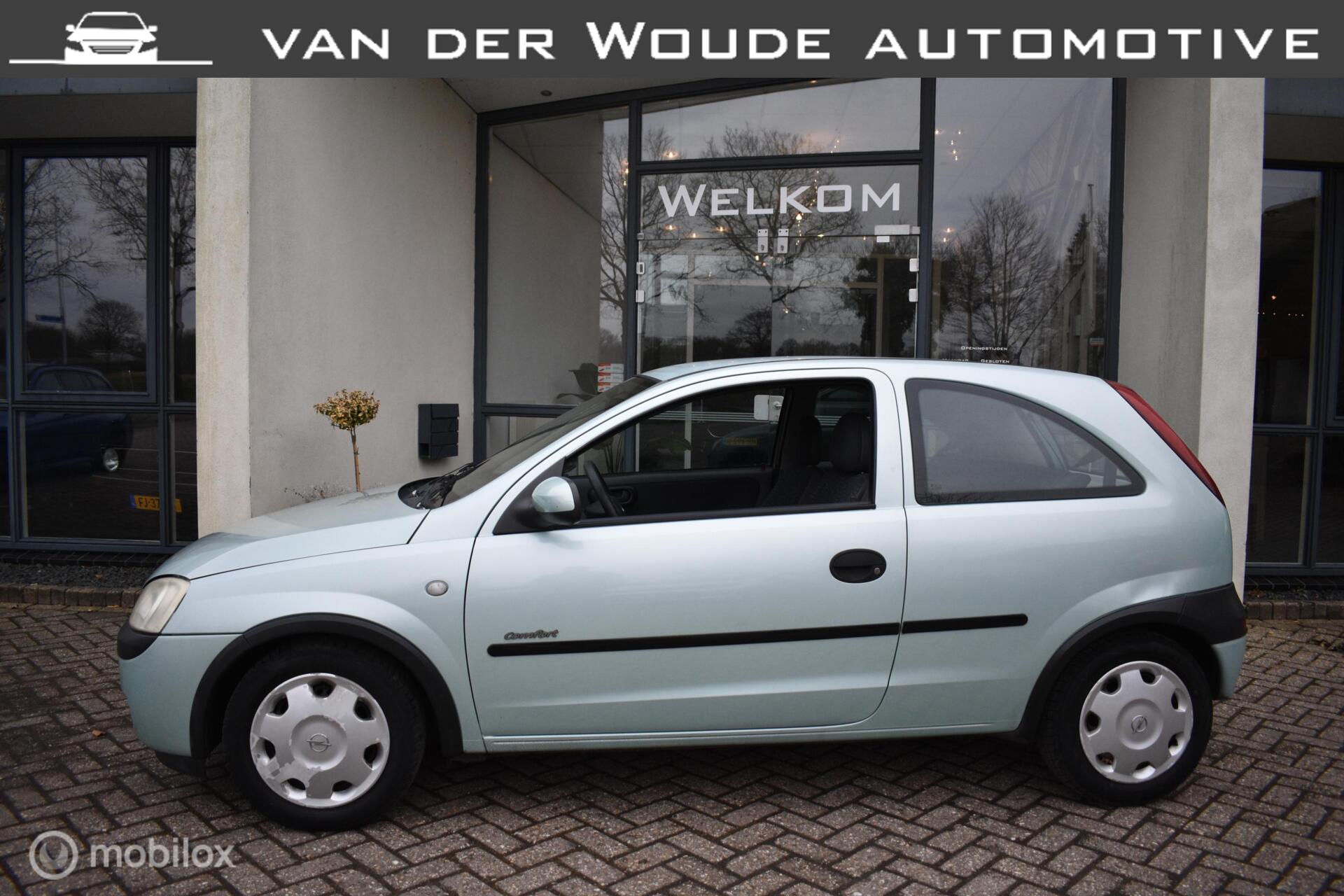 Opel Corsa 1.2-16V Comfort 2002 - voorkant