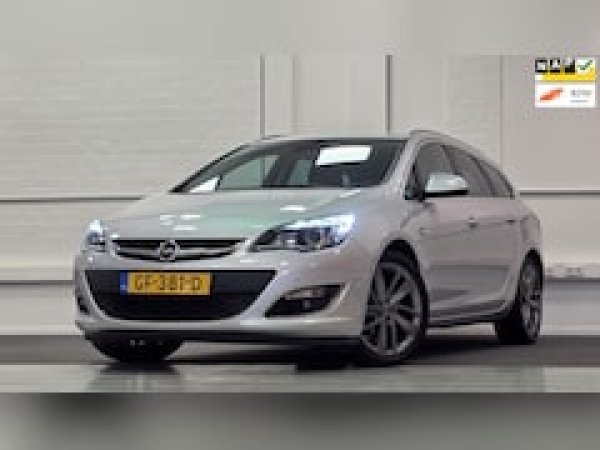 Opel Astra 1.4 Turbo Sport + 2015 - voorkant