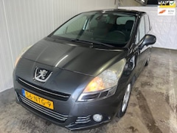 Foto van Peugeot 5008