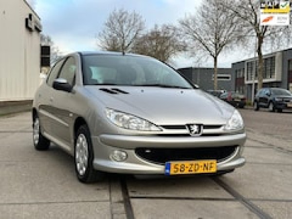 Foto van Peugeot 206