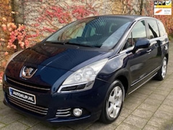 Foto van Peugeot 5008