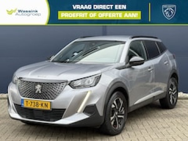Peugeot 2008 1.2 PureTech Allure Pack 2023 - voorkant