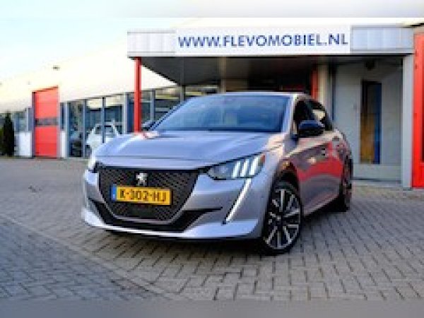 Peugeot 208 EV GT Pack 2020 - voorkant