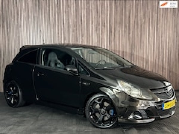 Opel Corsa 1.6-16V T OPC 2009 - voorkant