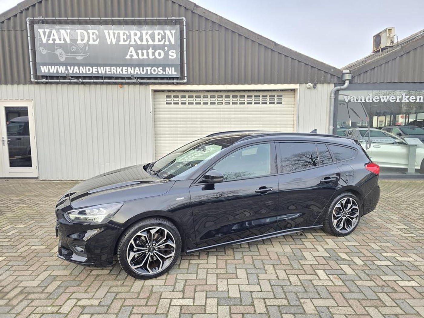 Ford Focus 1.0 EcoBoost ST Line Business Clima|Navi|LED|Winterpack|Afn.Trekhaak|Nap!! 2020 - voorkant